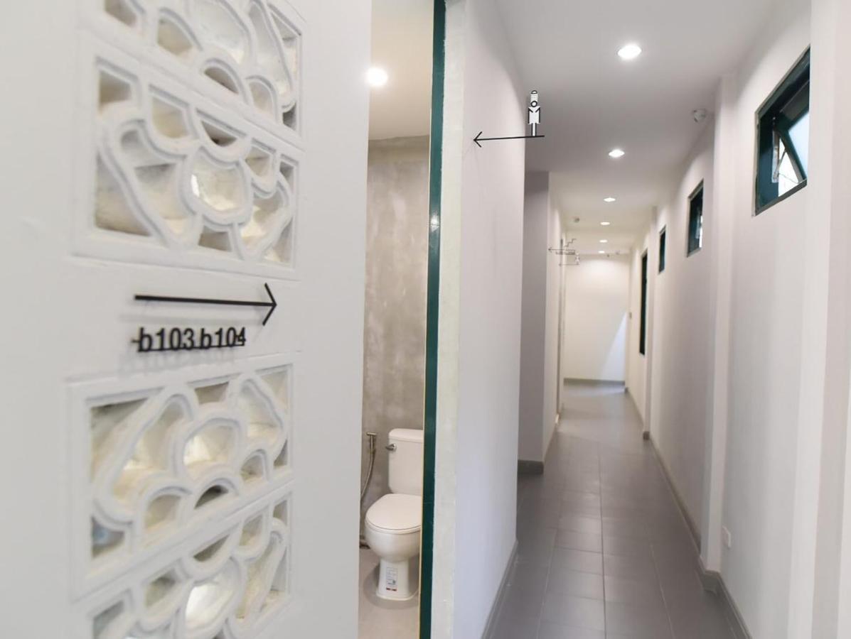 Peace Factory Hostel Bangkok Exterior photo